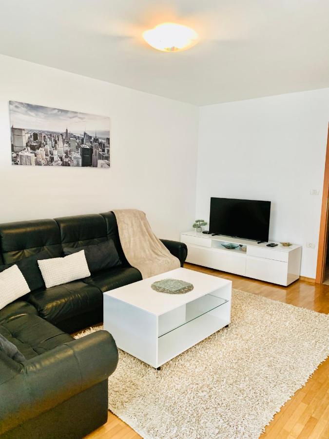 Sonce Apartment Izola Bagian luar foto