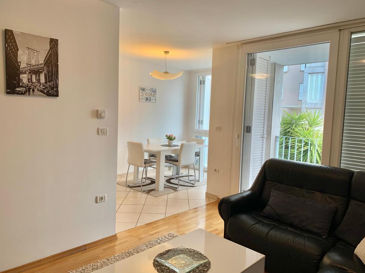 Sonce Apartment Izola Bagian luar foto