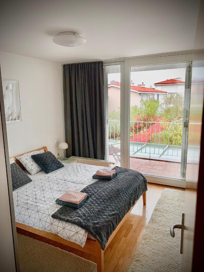 Sonce Apartment Izola Bagian luar foto
